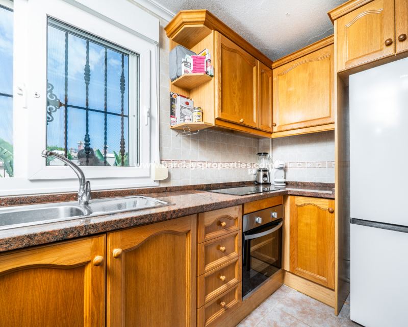 Revente -  Semi individuelle - Urb. La Marina