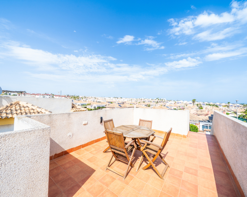 Revente -  Semi individuelle - Urb. La Marina