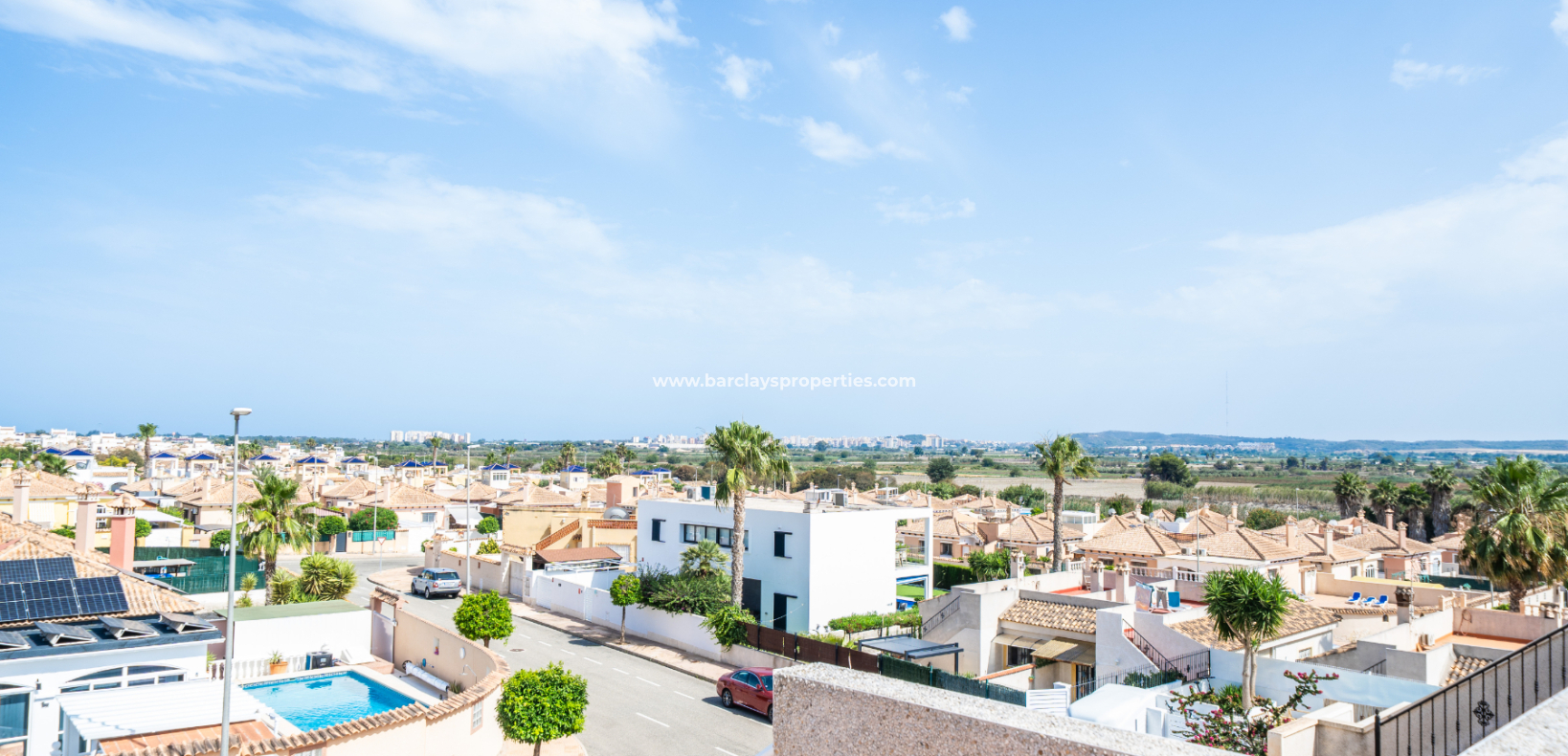 Revente -  Semi individuelle - Urb. La Marina