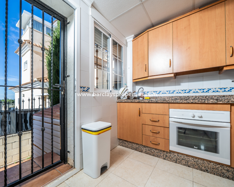 Revente -  Semi individuelle - Urb. La Marina