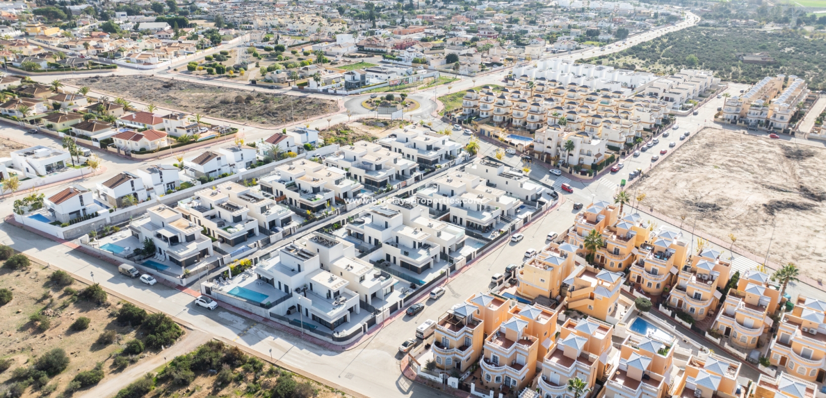 Revente -  Twee Onder Een Kap - Urb. El Oasis - La Marina