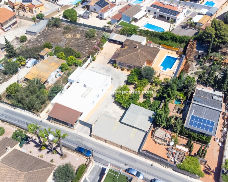 Revente - Vrijstaande Villa - Urb. El Oasis - La Marina