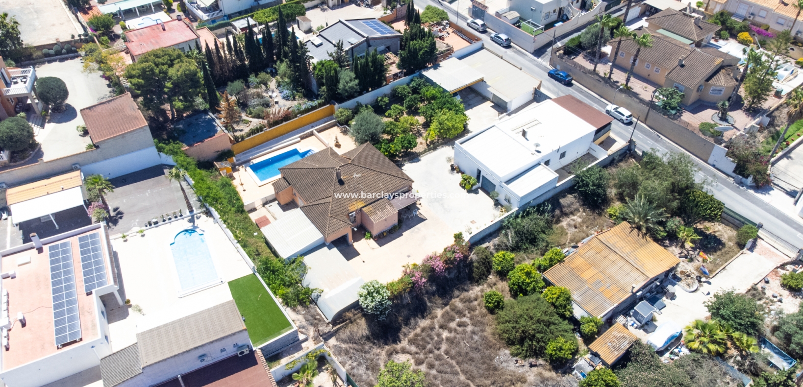 Revente - Vrijstaande Villa - Urb. El Oasis - La Marina