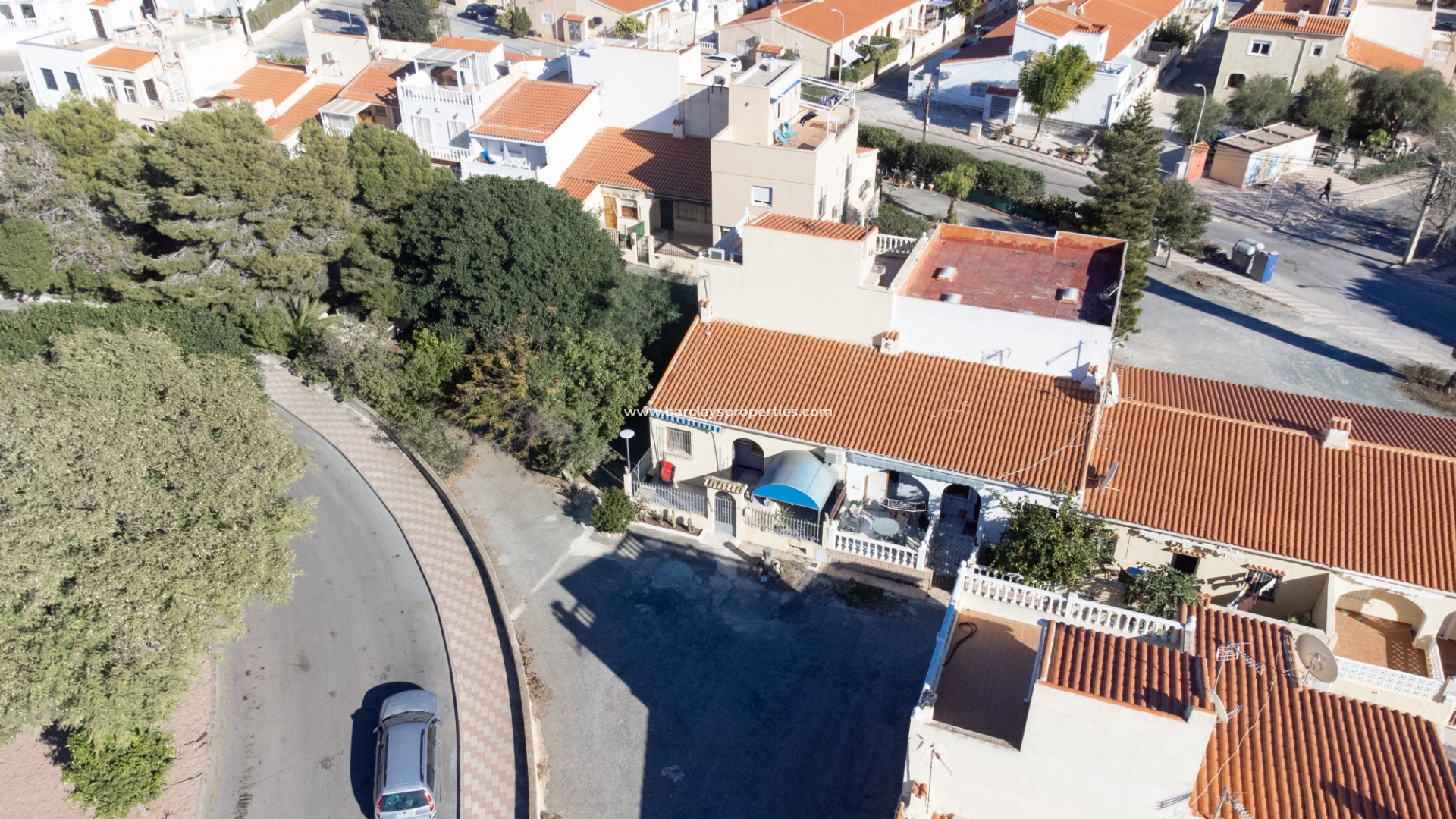 Rijhuis - Wederverkoop - Urb. La Marina - 5546