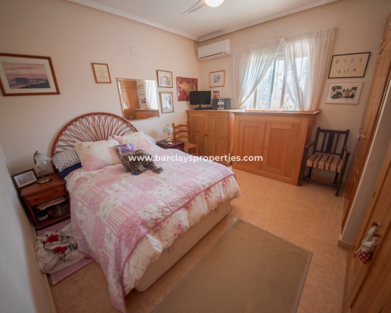 Schlafzimmer - Landhaus zum Verkauf in Catral, Spanien