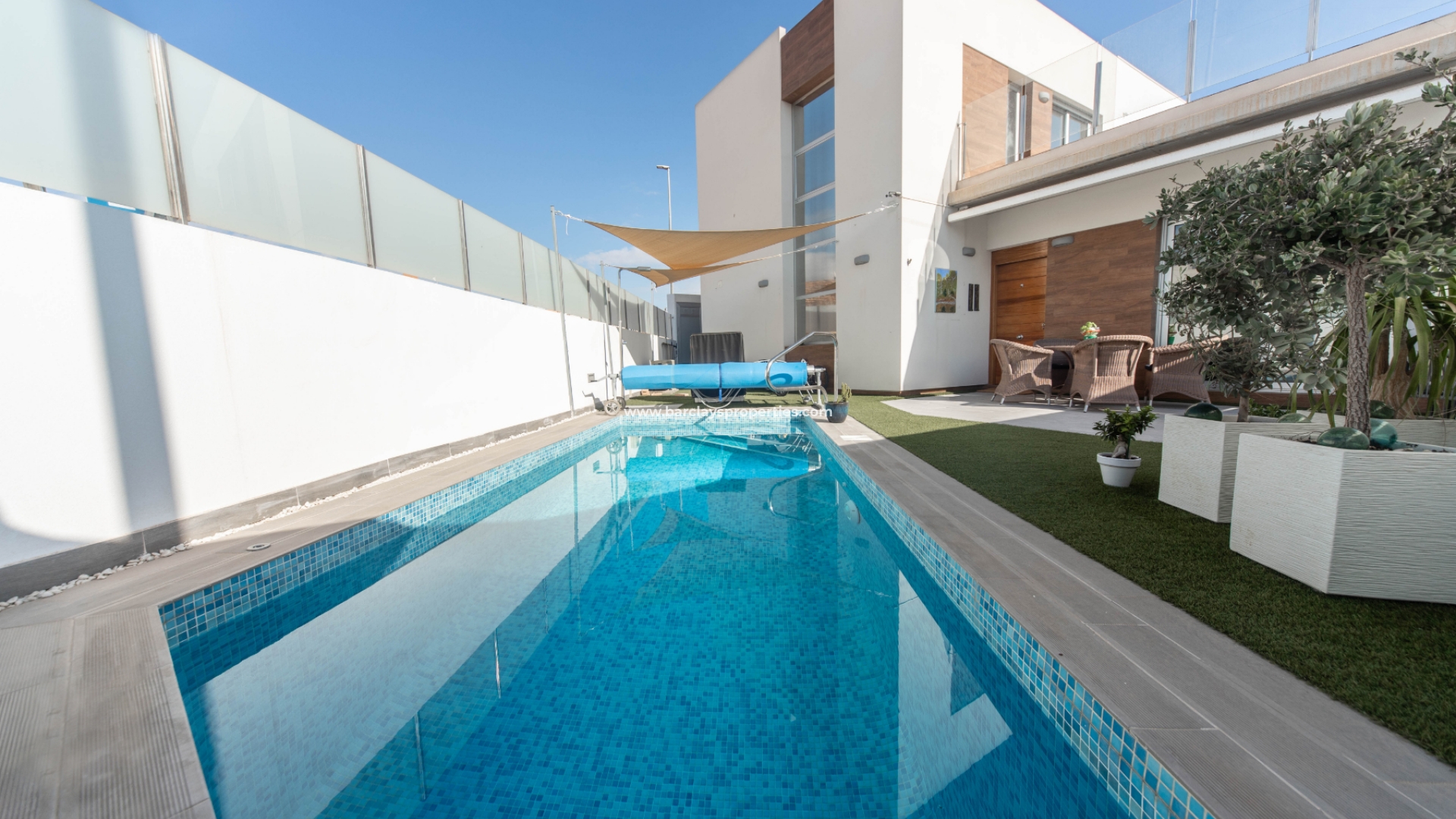 SemiDetached Villas for sale La Marina Urbanization