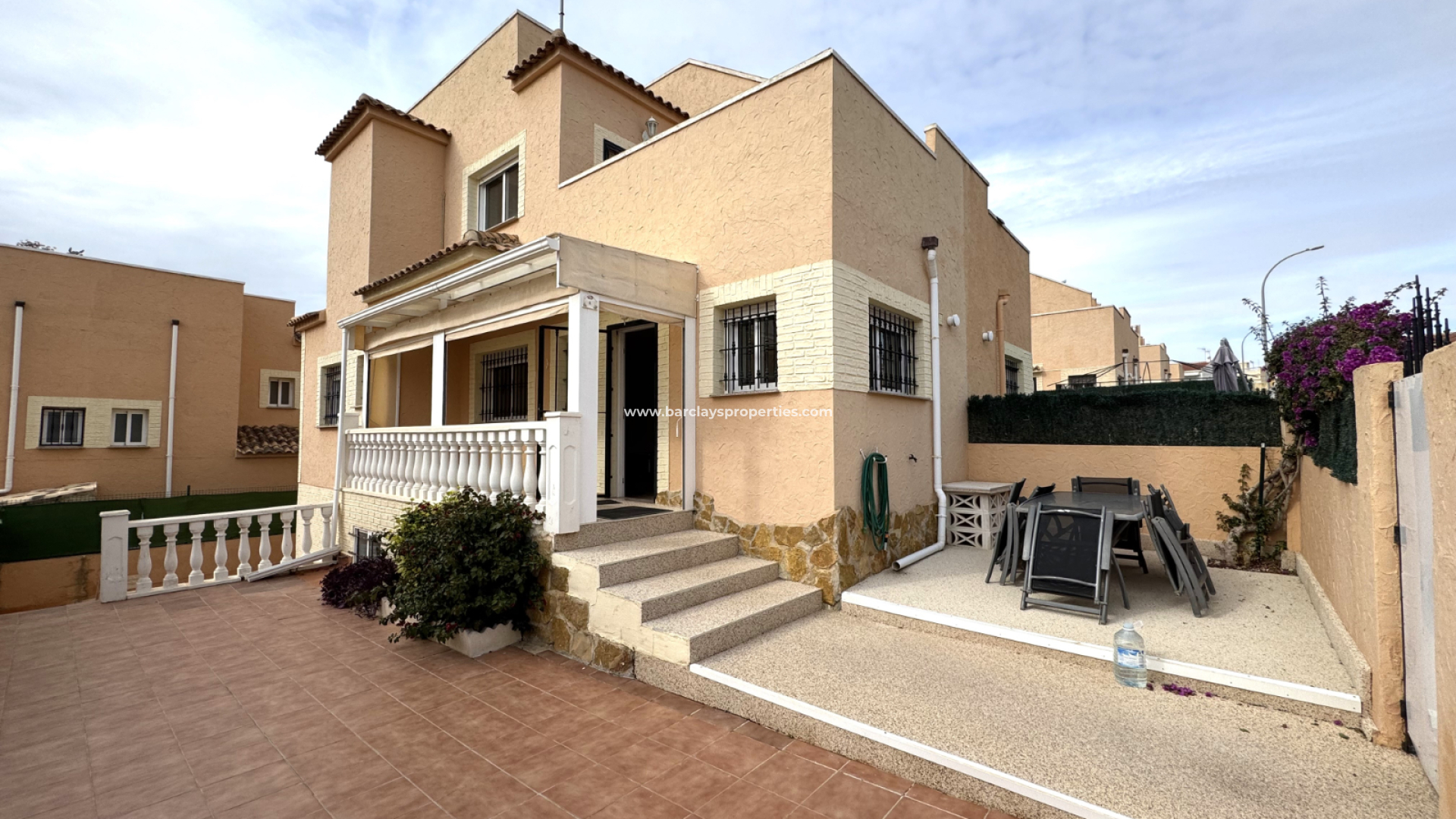  Semi individuelle - Revente - Urb. La Marina - 5894