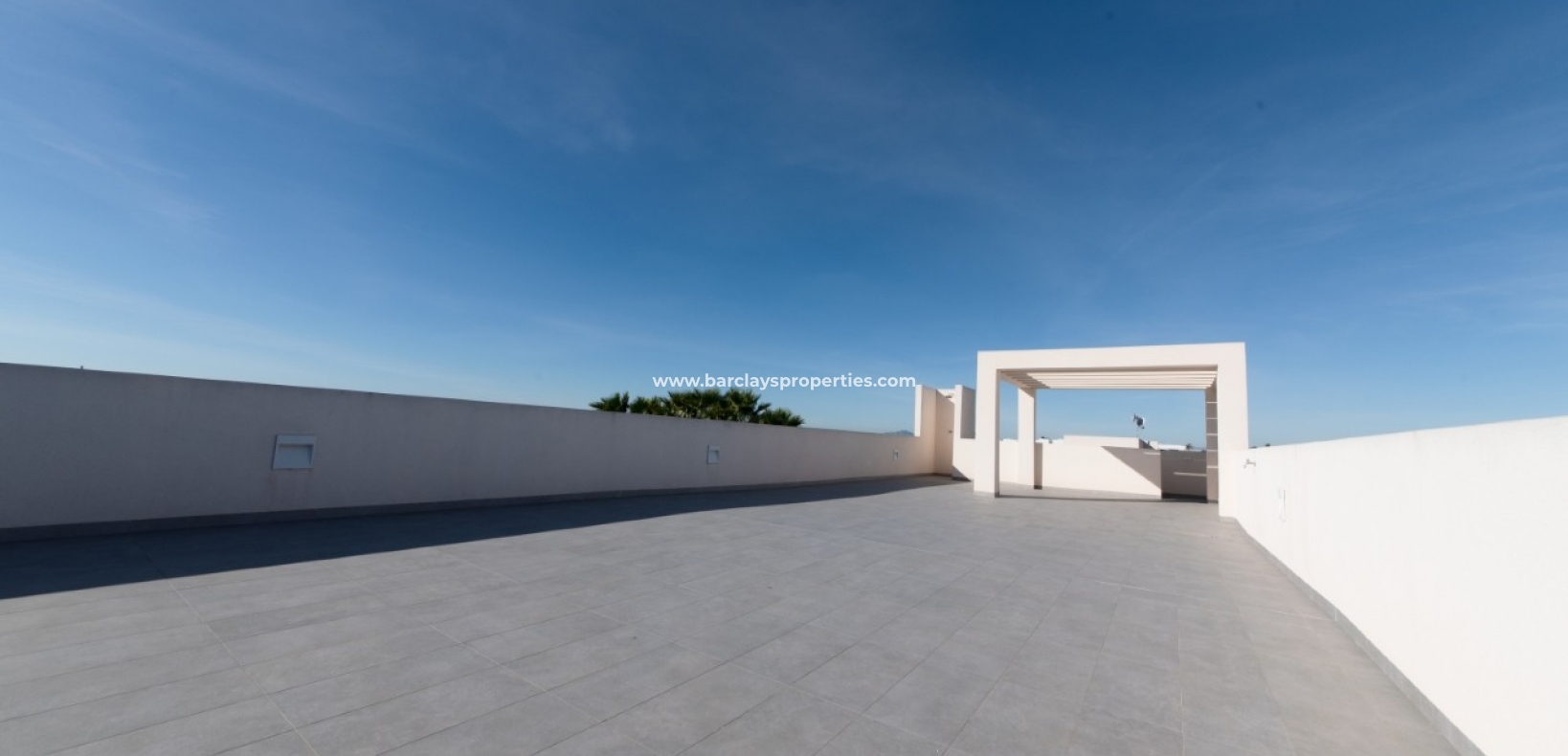 Solarium - Nieuwbouw villa te koop in Urb La Marina