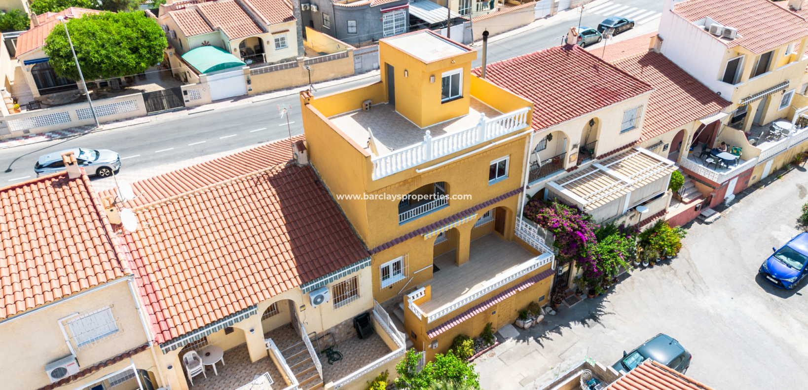 Terraced Property For Sale In Alicante