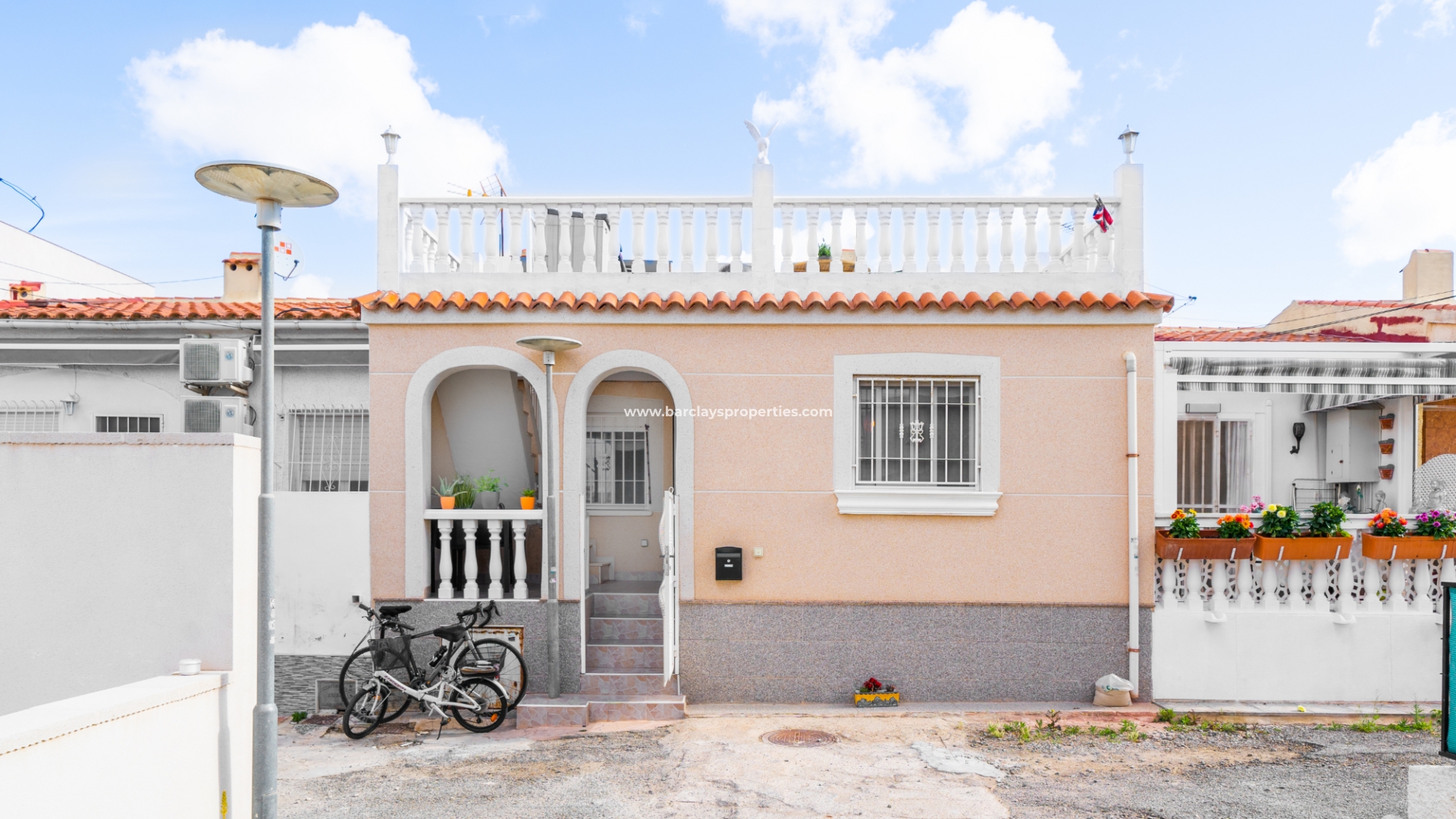 Terraced - Resale - Urb. La Marina - 5633