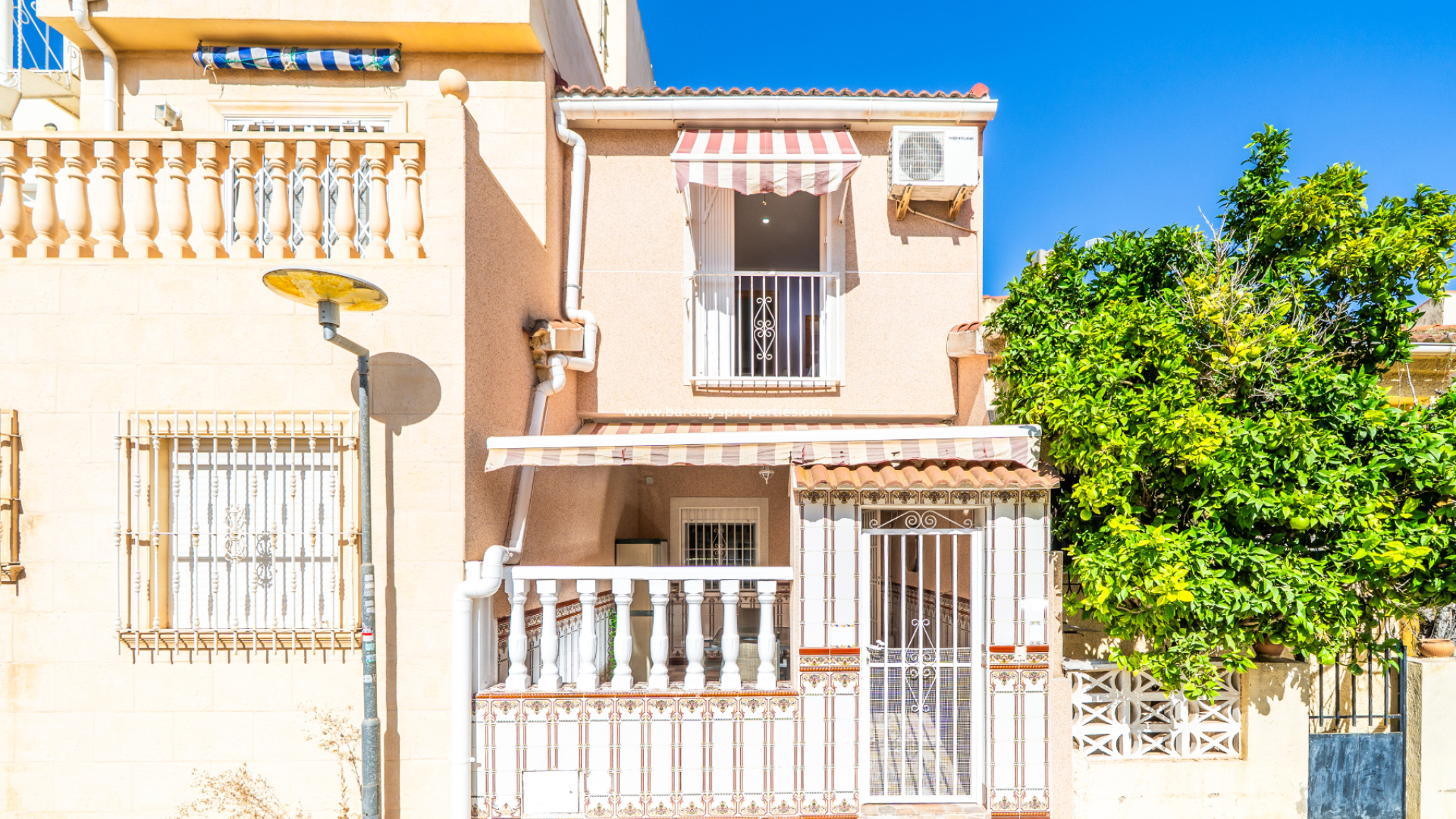 Terraced - Resale - Urb. La Marina - 6032