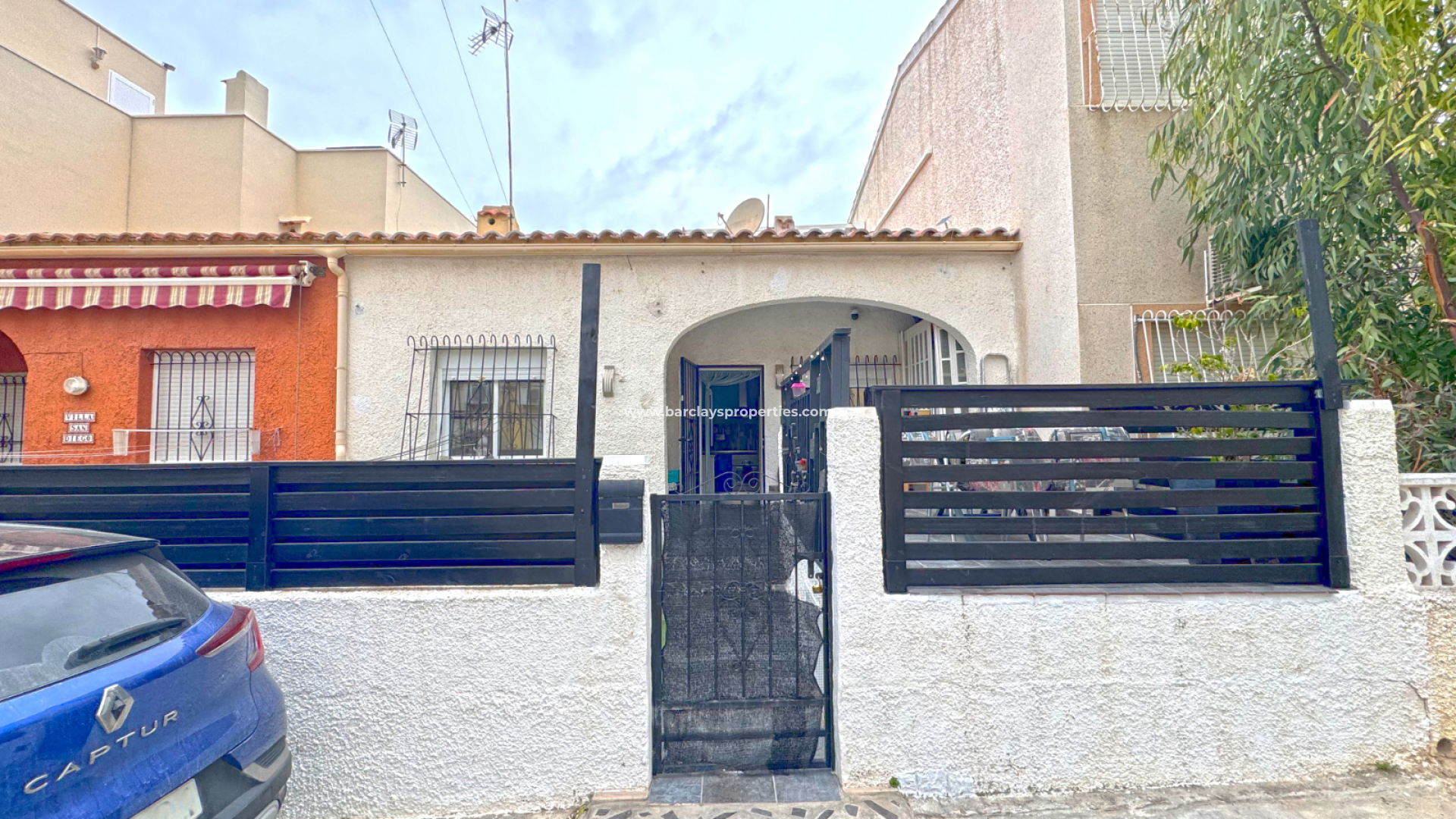 Terraced - Resale - Urb. La Marina - 6130