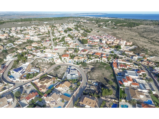 Terreno · Reventa · Urb. La Marina · Urb. La Marina