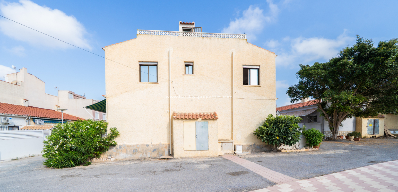 Venta - Adosado - Urb. La Marina