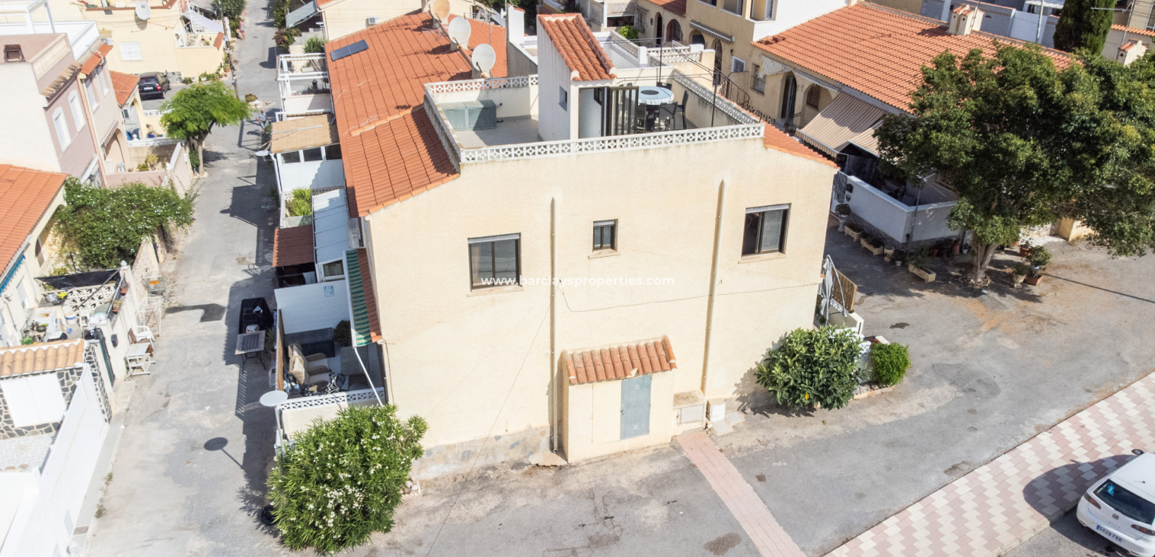 Venta - Adosado - Urb. La Marina