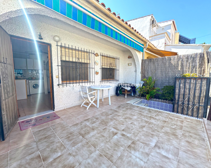 Venta - Adosado - Urb. La Marina