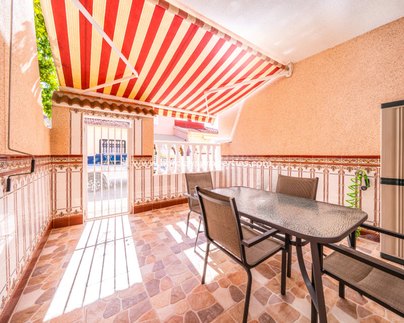 Venta - Adosado - Urb. La Marina