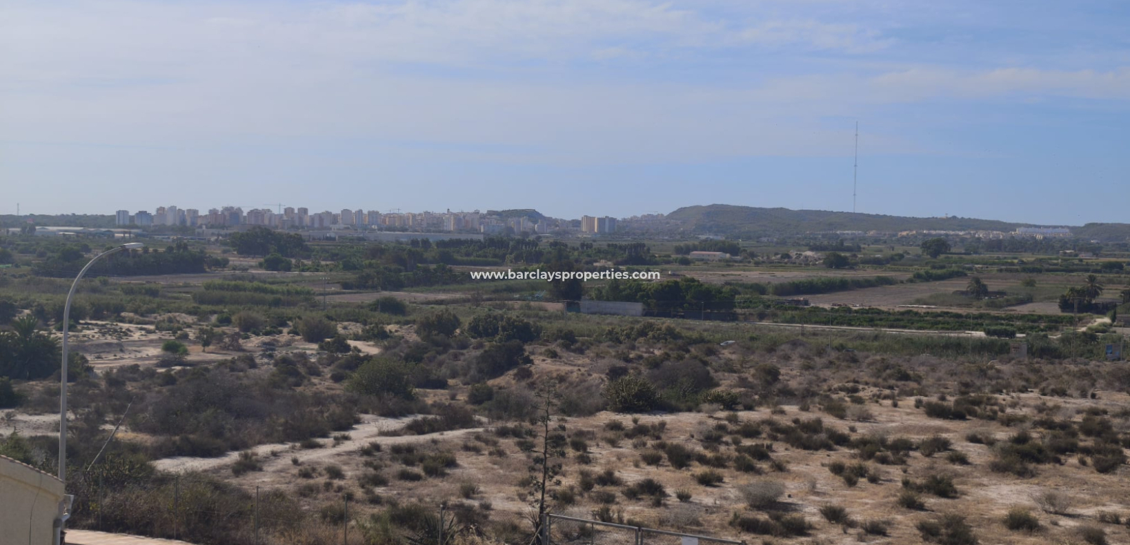 Venta - Adosado - Urb. La Marina