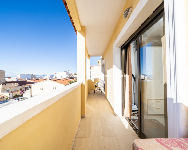 Venta - Adosado - Urb. La Marina