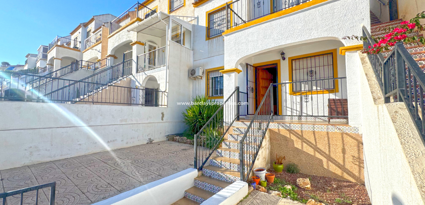 Venta - Apartmento - Urb. La Marina