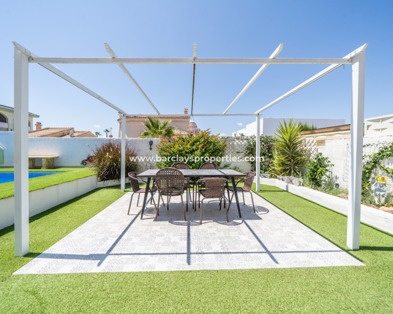 Venta - Chalet Independiente - Rojales