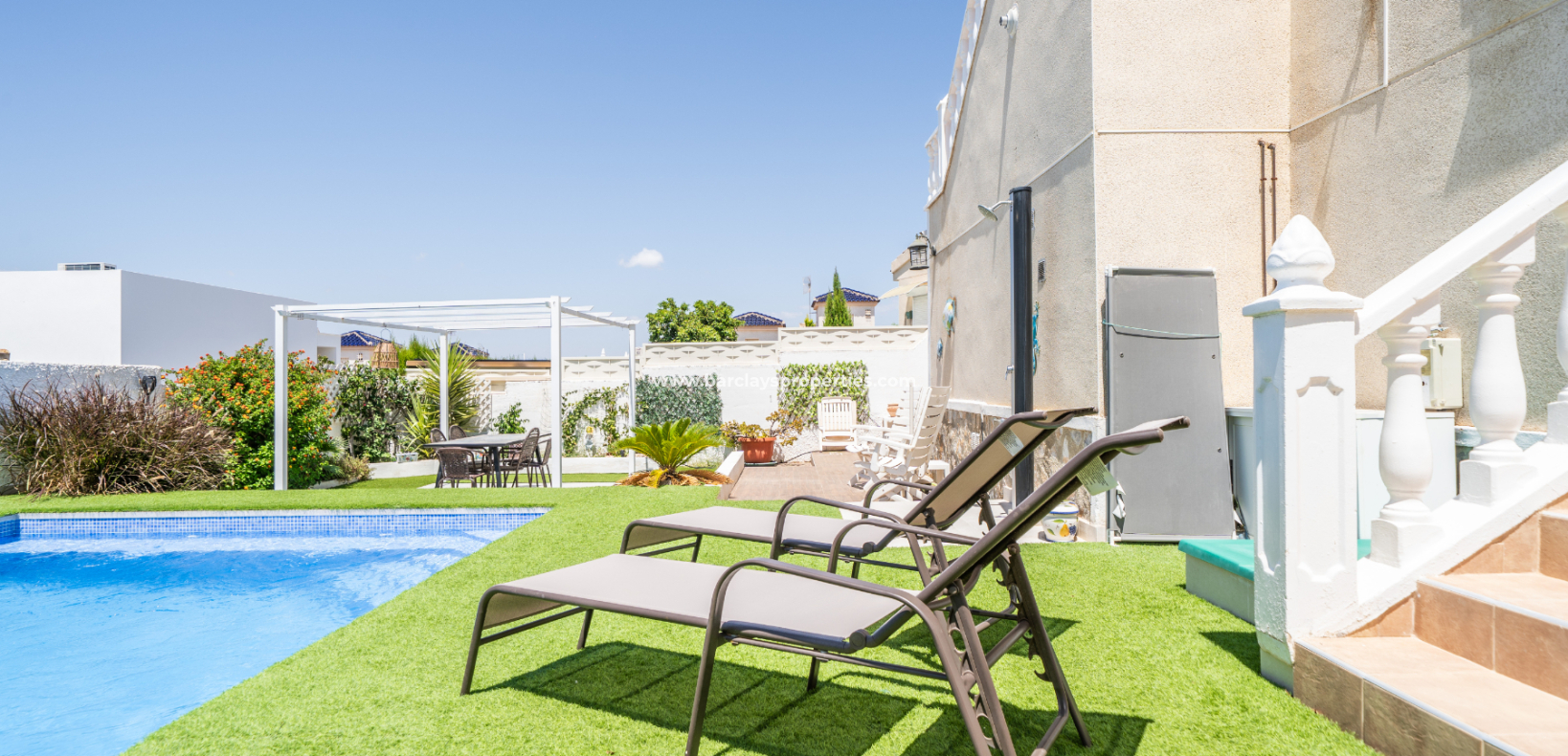 Venta - Chalet Independiente - Rojales