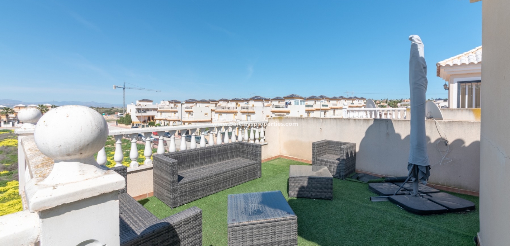 Venta - Chalet Independiente - Urb. El Oasis - La Marina