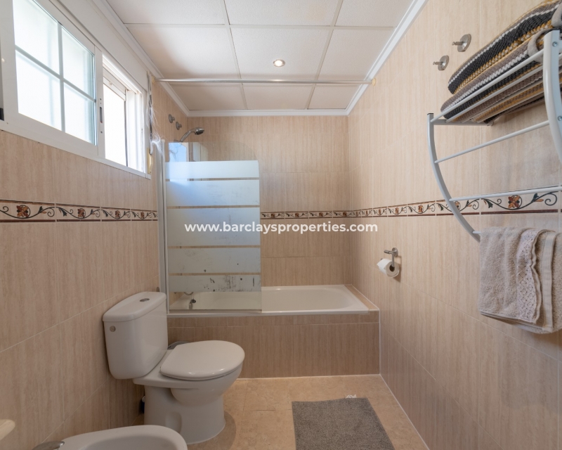 Venta - Chalet Independiente - Urb. El Oasis - La Marina