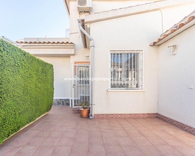 Venta - Chalet Independiente - Urb. La Marina