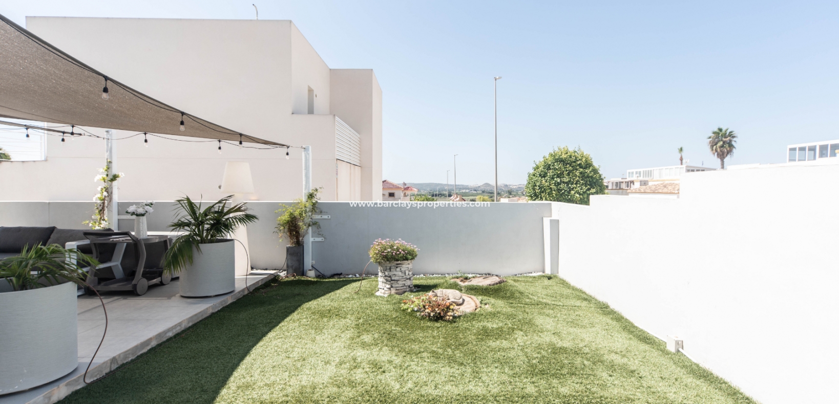 Venta - Chalet Independiente - Urb. La Marina