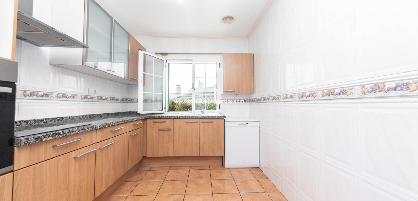 Venta - Chalet Independiente - Urb. La Marina