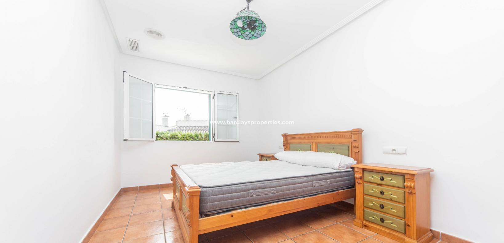 Venta - Chalet Independiente - Urb. La Marina