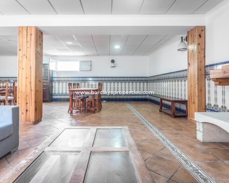 Venta - Chalet Independiente - Urb. La Marina