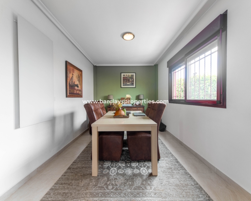 Venta - Chalet Independiente - Urb. La Marina