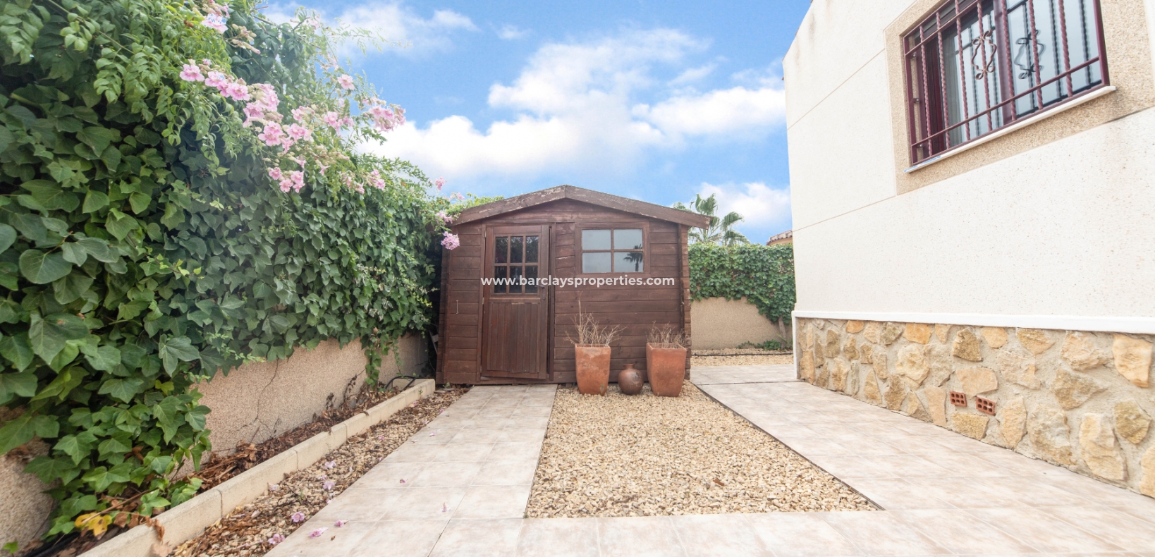 Venta - Chalet Independiente - Urb. La Marina