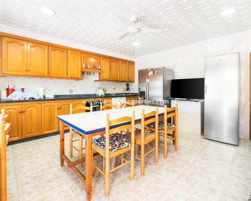 Venta - Chalet Independiente - Urb. La Marina