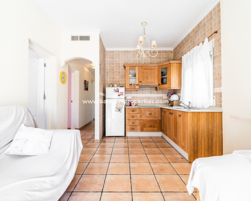 Venta - Chalet Independiente - Urb. La Marina