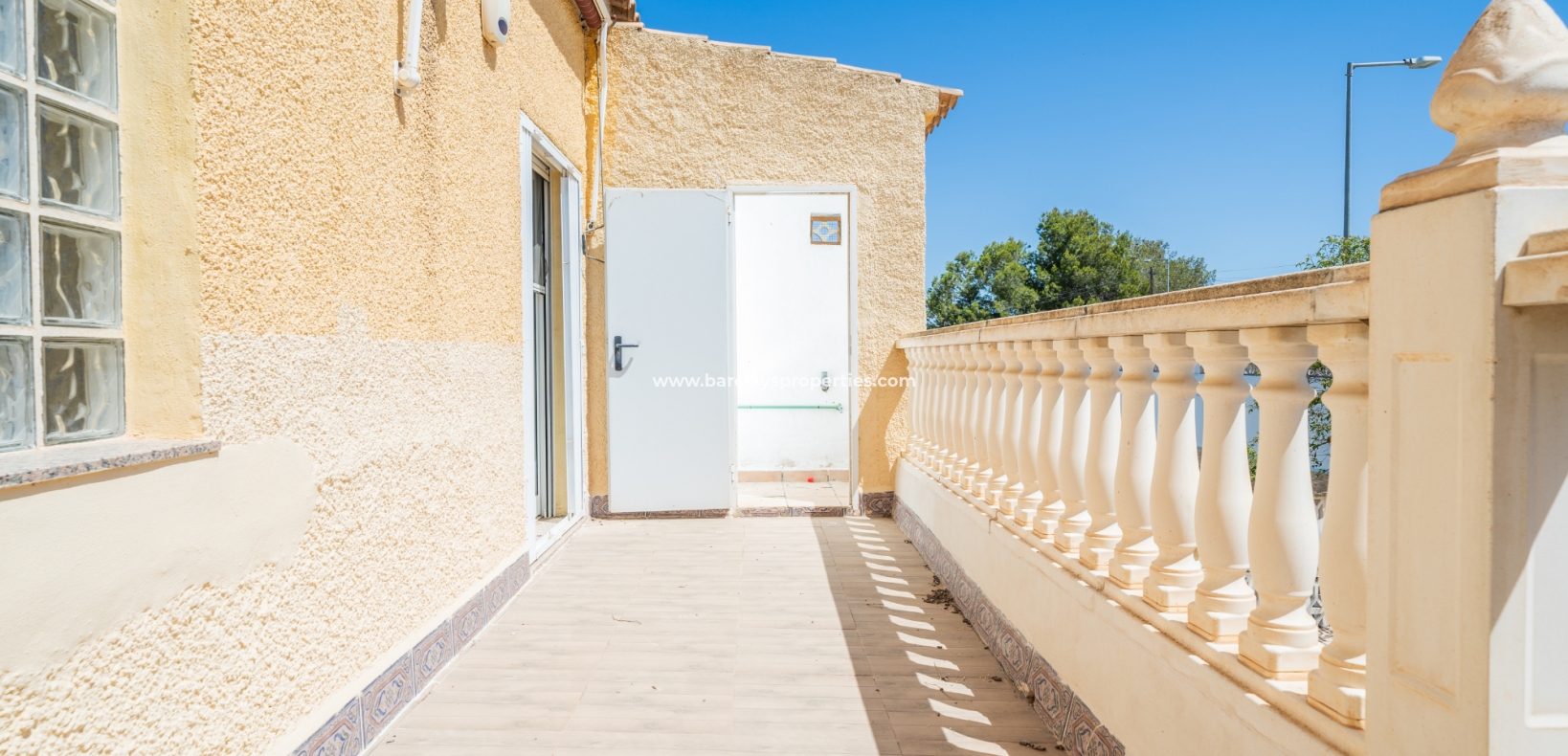 Venta - Chalet Independiente - Urb. La Marina