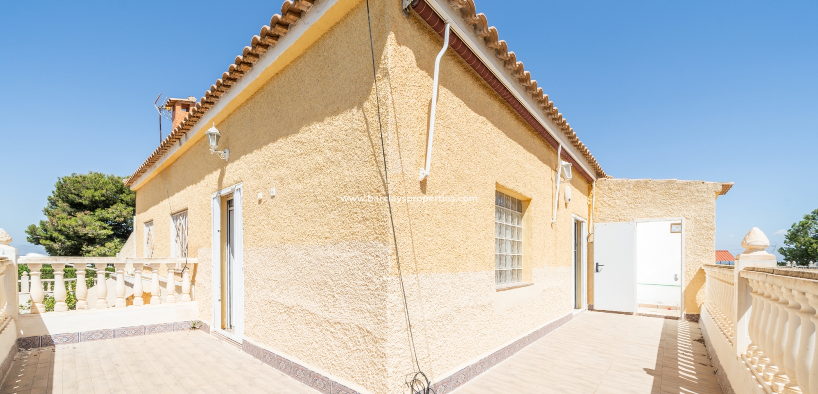 Venta - Chalet Independiente - Urb. La Marina