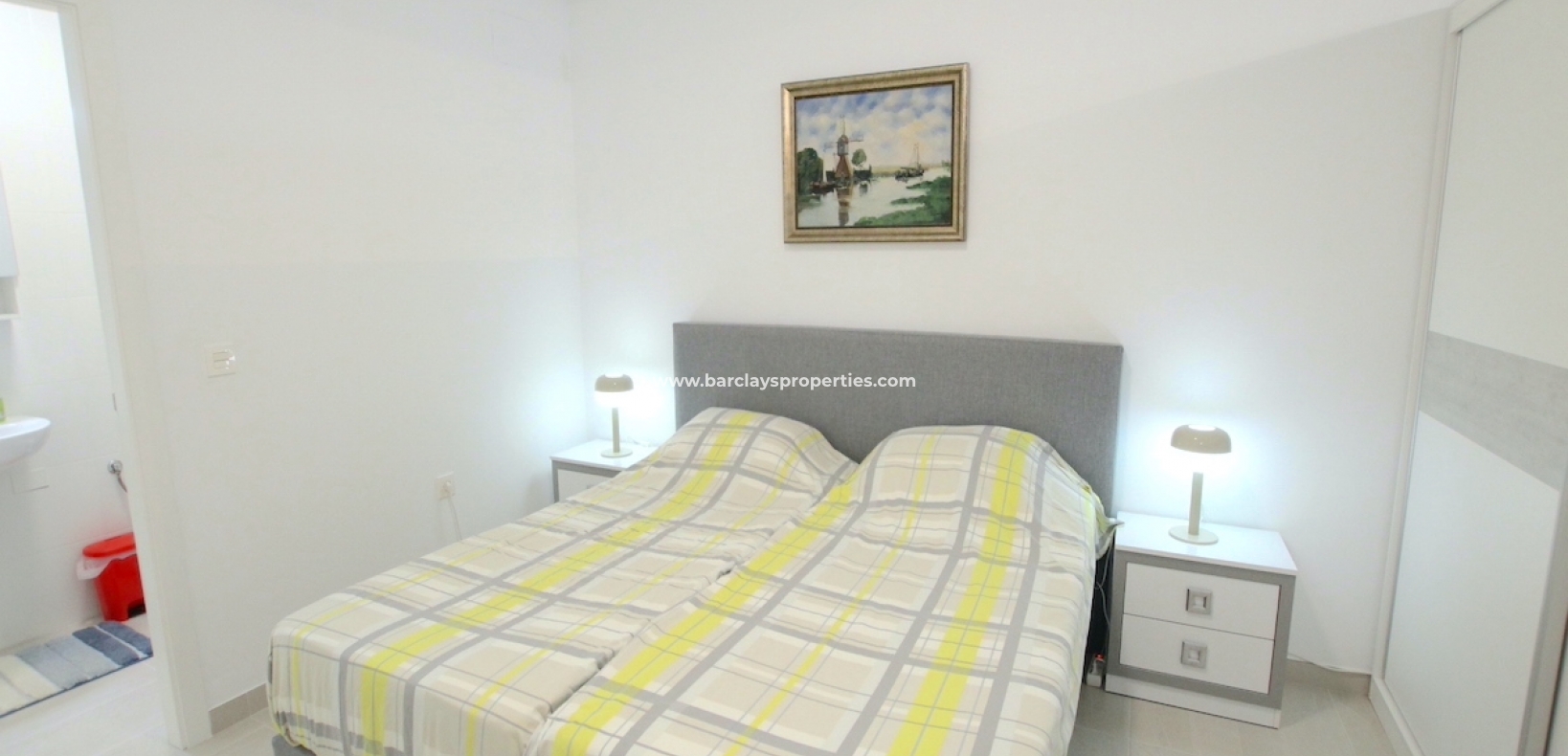 Venta - Chalet Independiente - Urb. La Marina