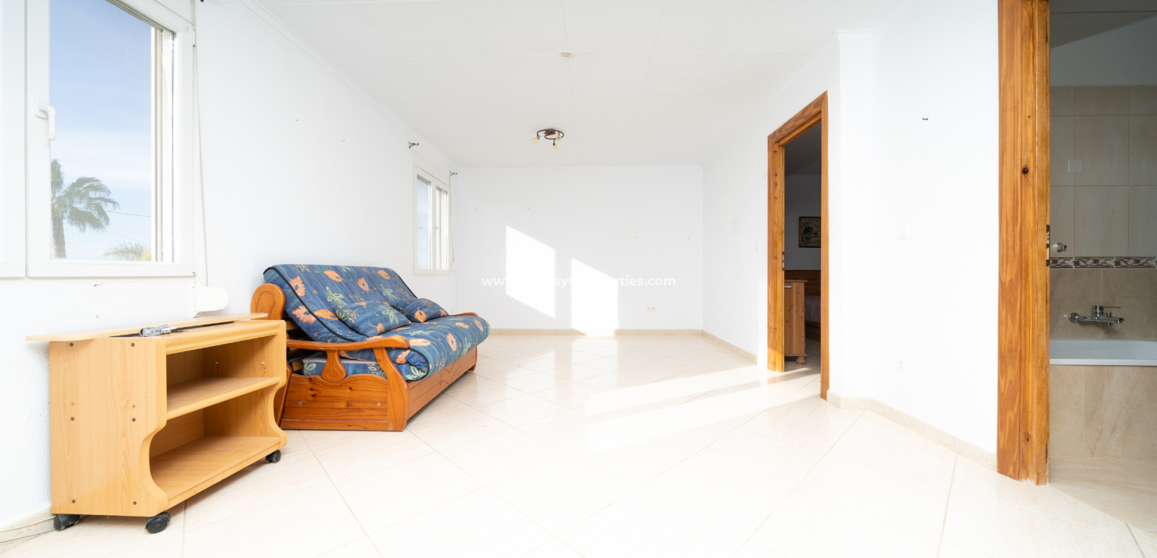 Venta - Chalet Independiente - Urb. La Marina