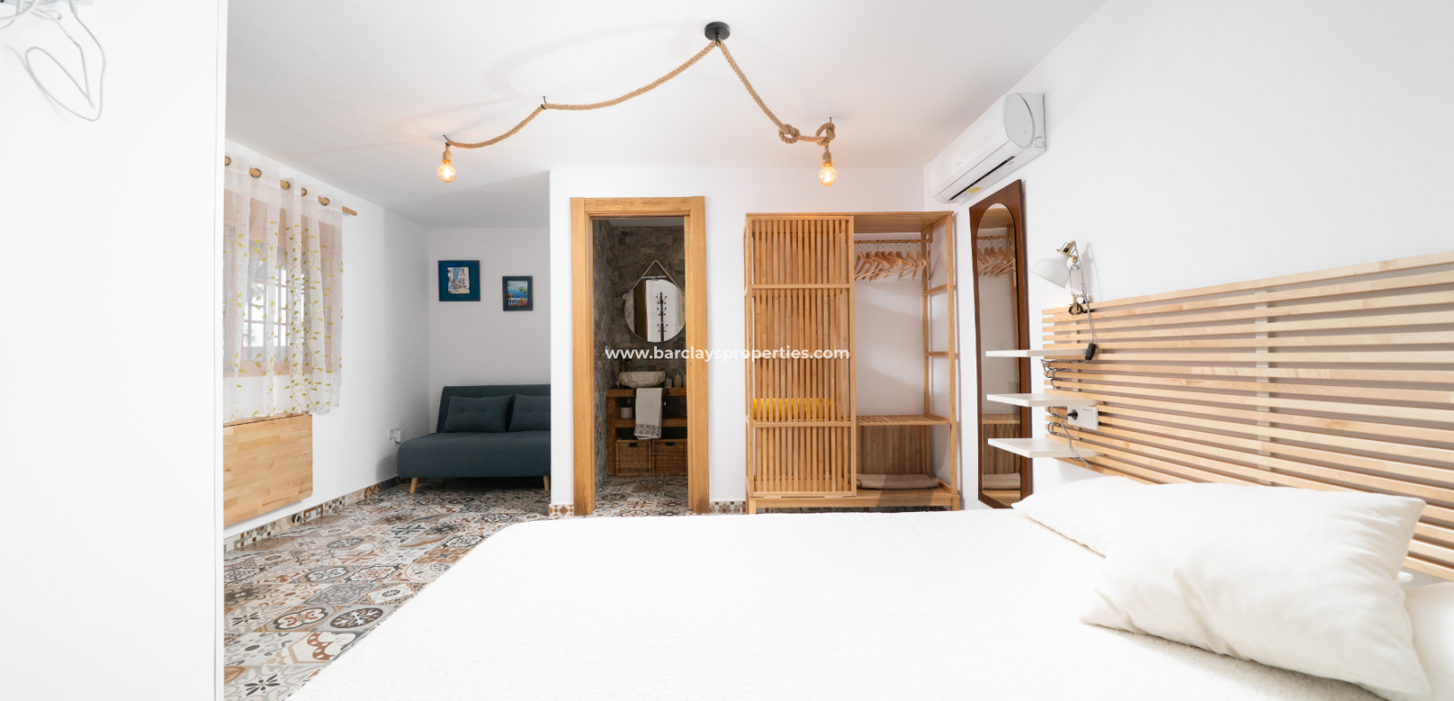 Venta - Chalet Independiente - Urb. La Marina