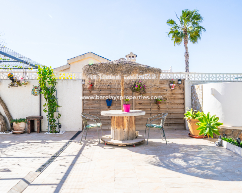 Venta - Chalet Independiente - Urb. La Marina