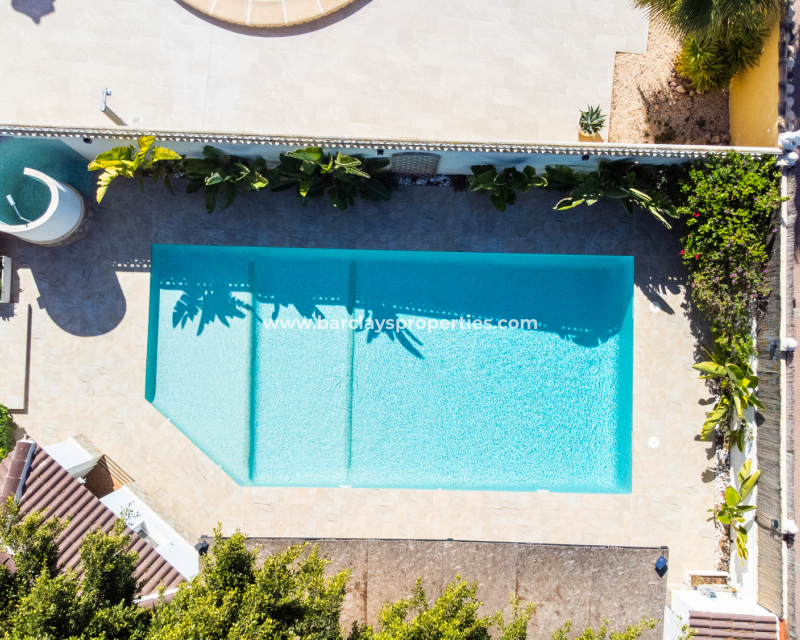 Venta - Chalet Independiente - Urb. La Marina