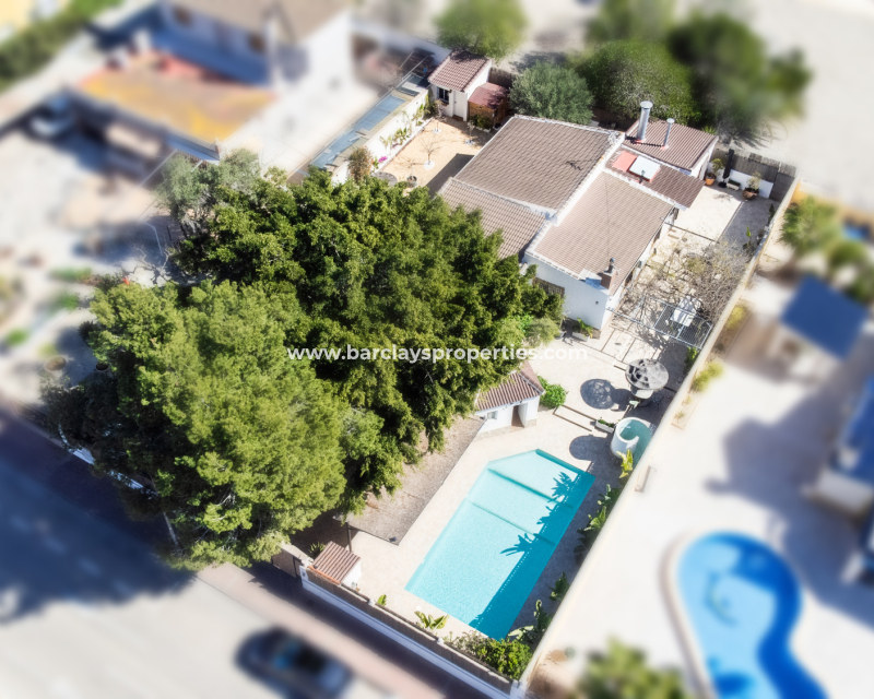 Venta - Chalet Independiente - Urb. La Marina