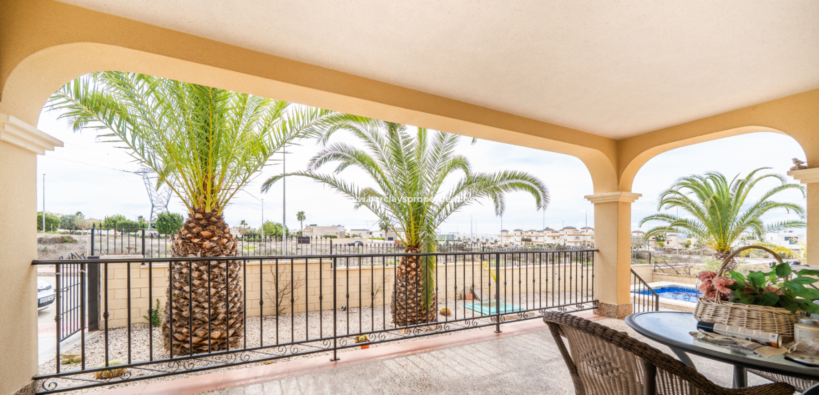 Venta - Chalet Independiente - Urb. La Marina