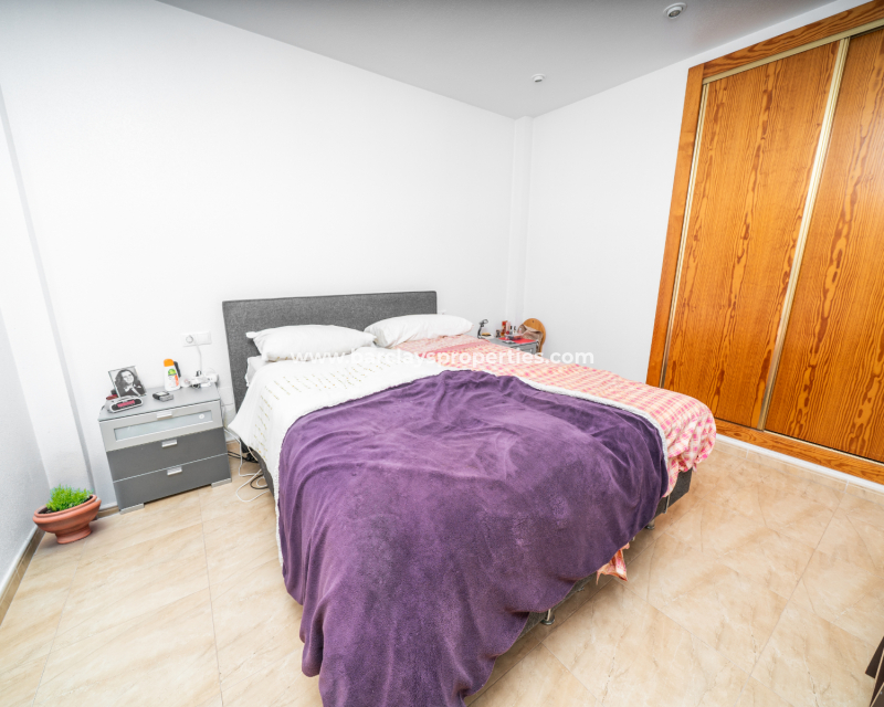 Venta - Chalet Independiente - Urb. La Marina