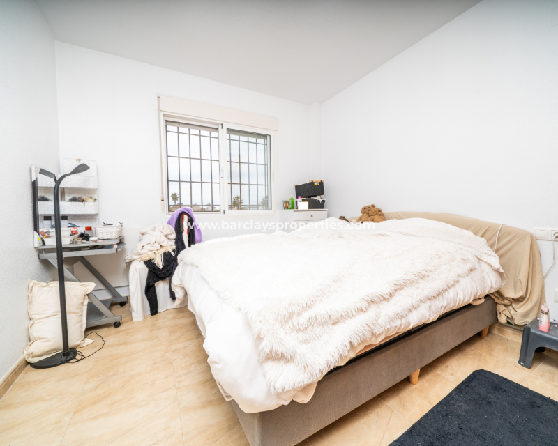 Venta - Chalet Independiente - Urb. La Marina