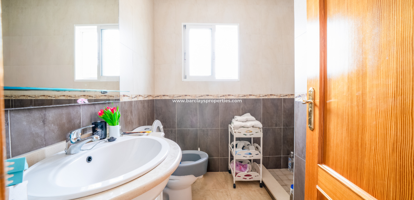 Venta - Chalet Independiente - Urb. La Marina