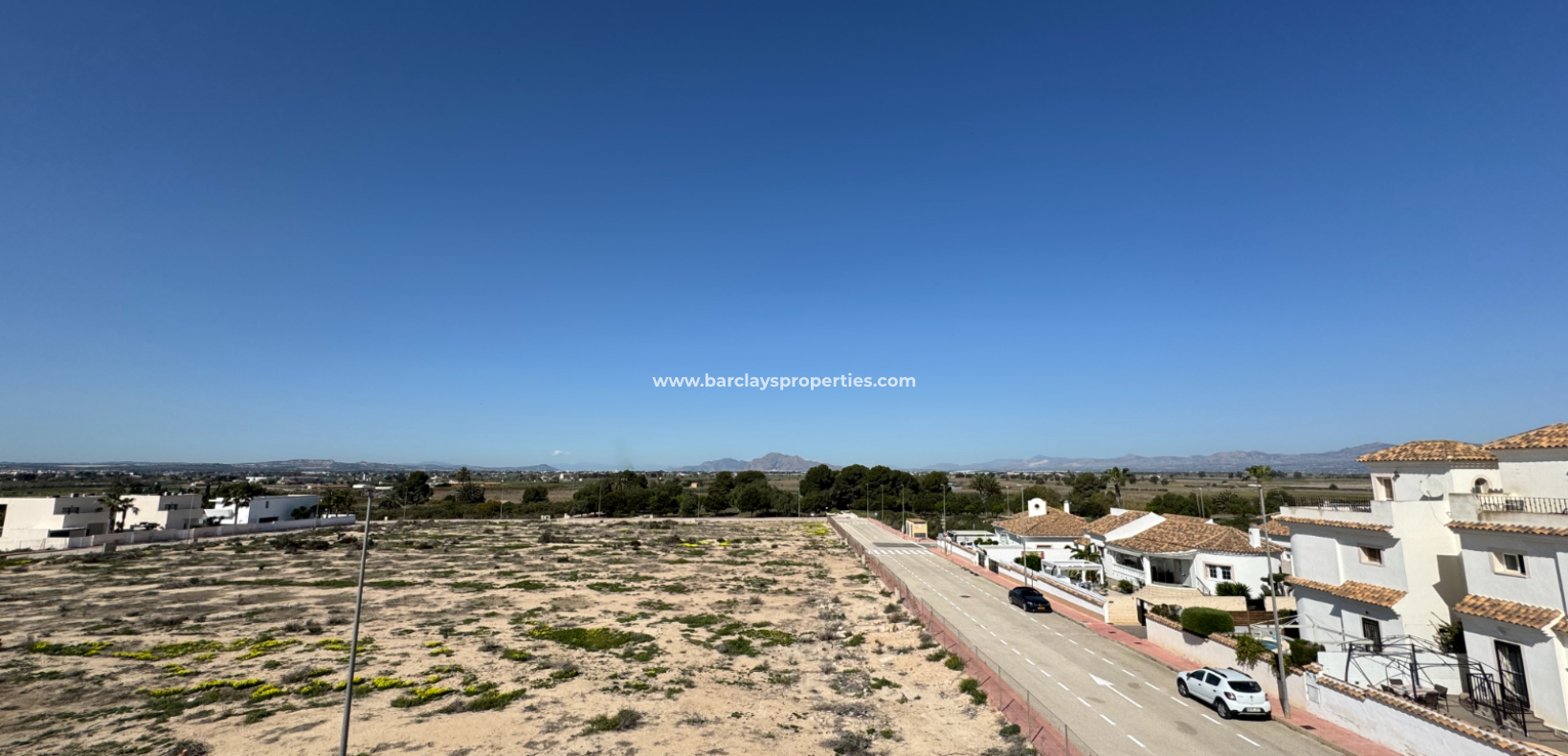 Venta - Chalet Independiente - Urb. La Marina